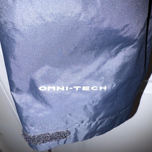 Columbia Black Raincoat with Hood - Picture 4 of 6